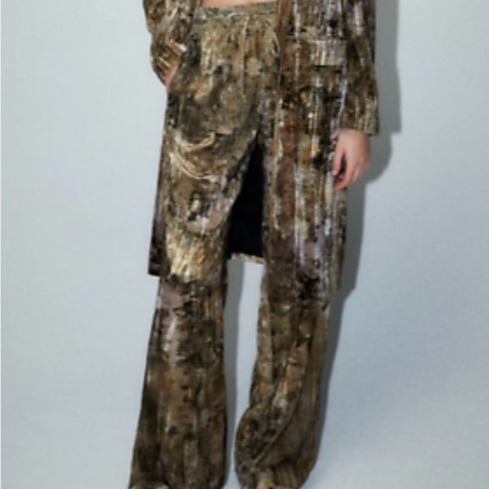 Elegant Brown Velvet Women's Pantsuit